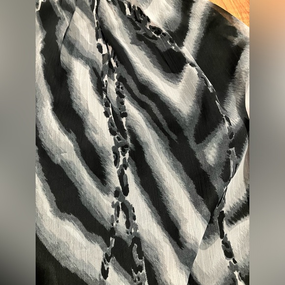 *❤️2/30$*Venus| Animal Print Halter Dress - Picture 3 of 8